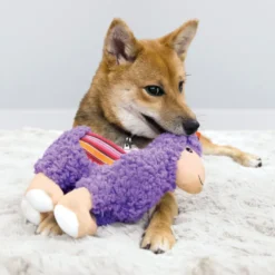 Kong Sherps Lama de Peluche para cães