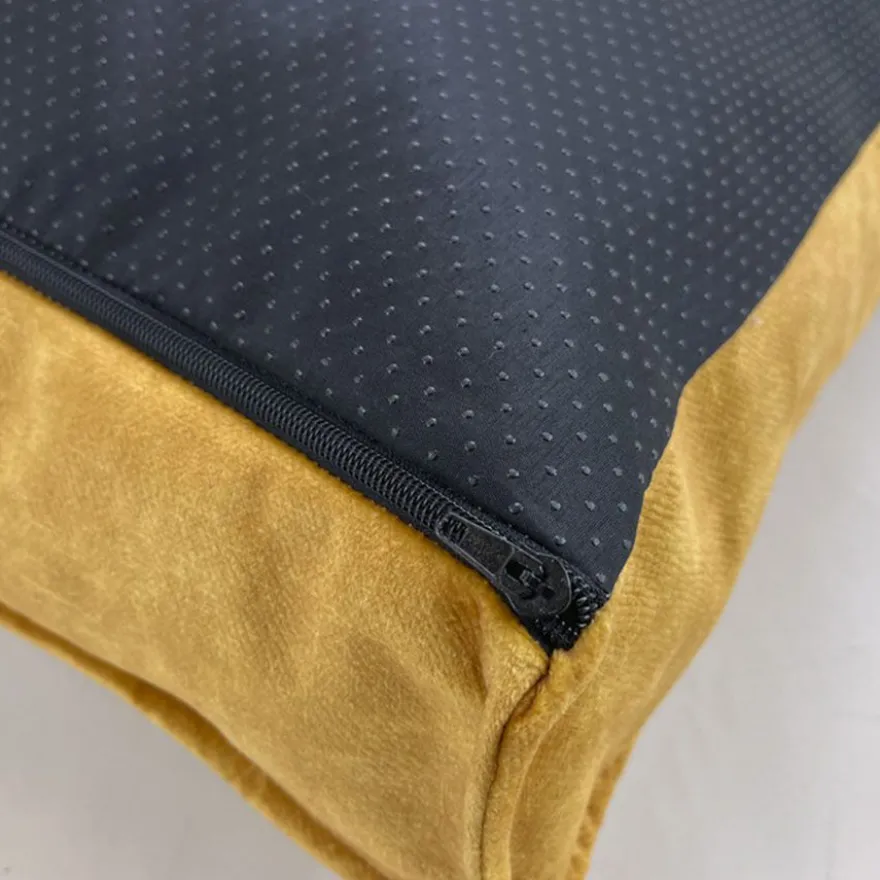 Leeby Colchão Impermeável com Capa Amovível Dourado para cães