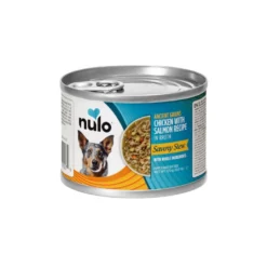 Nulo Comida húmida Estufado de Frango e Salmão em caldo em lata para cães