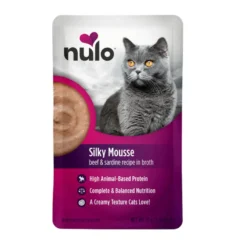 Nulo Comida húmida Mousse cremosa de Vaca e Sardinhas em saquetas para gatos
