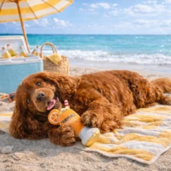 Summer Vibes Pawperol Spritz Peluche para cães