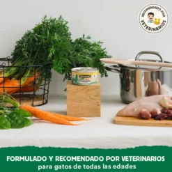 Wild Balance BARF Alimento húmido de frango e legumes em lata para gatos